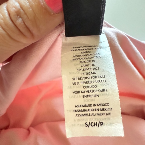 Windsor Smooth Silhouette Long Sleeve Ruched Midi Dress Baby Powder Pink Small - Picture 9 of 10